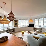 Апартаменты House View Rotonde,